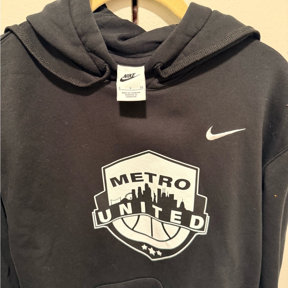 Nike Black Hoodie with White Metro United Logo